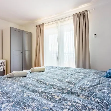 Turquoise Breeze Vila Klenovica