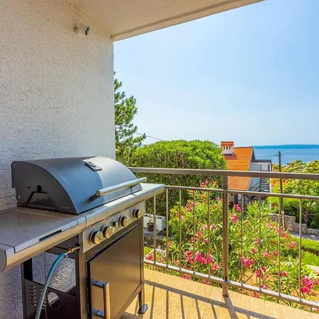 Turquoise Breeze Klenovica