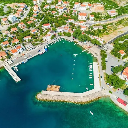 Villa Turquoise Breeze Klenovica