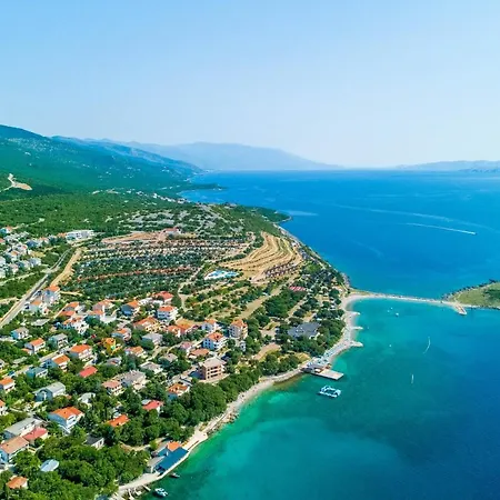 Turquoise Breeze Vila