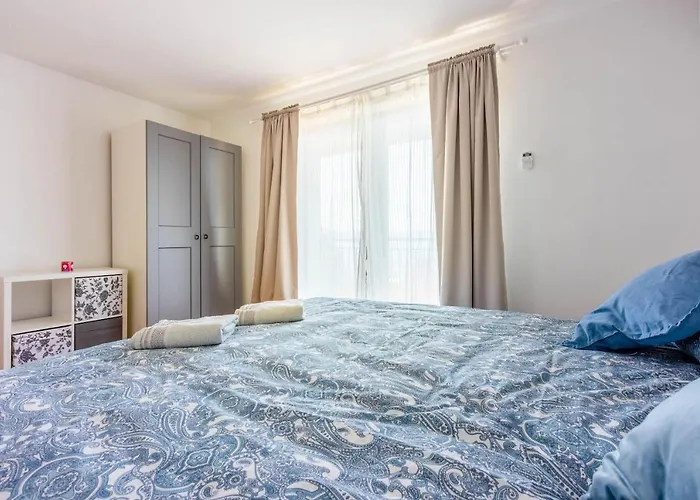 Turquoise Breeze Villa Klenovica