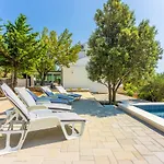 Turquoise Breeze كلينوفيتسا